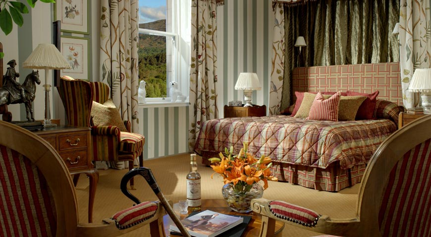 Luxury castle hotels in Scotland and Irelan