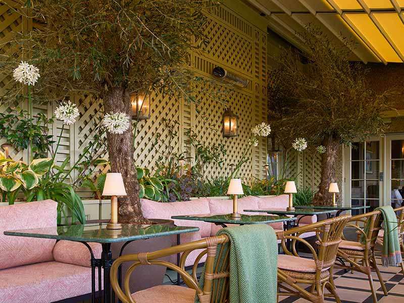 Terrace Banquette