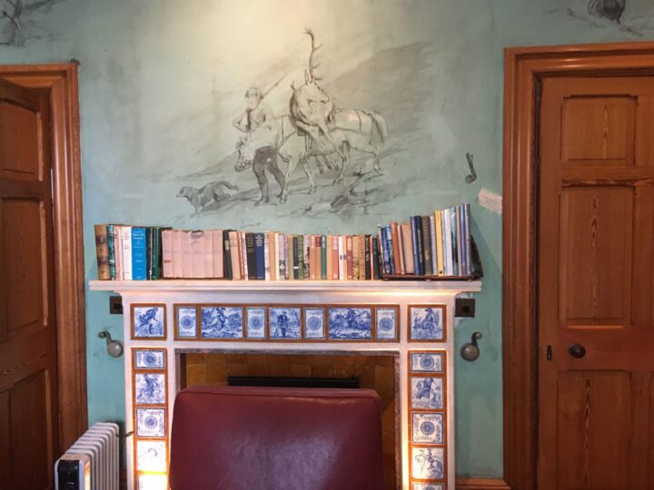 Glen Affric Lodge Reading Room Glen Affric Lodge Reading Room