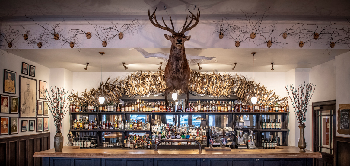 scottish folk music venue the fife arms